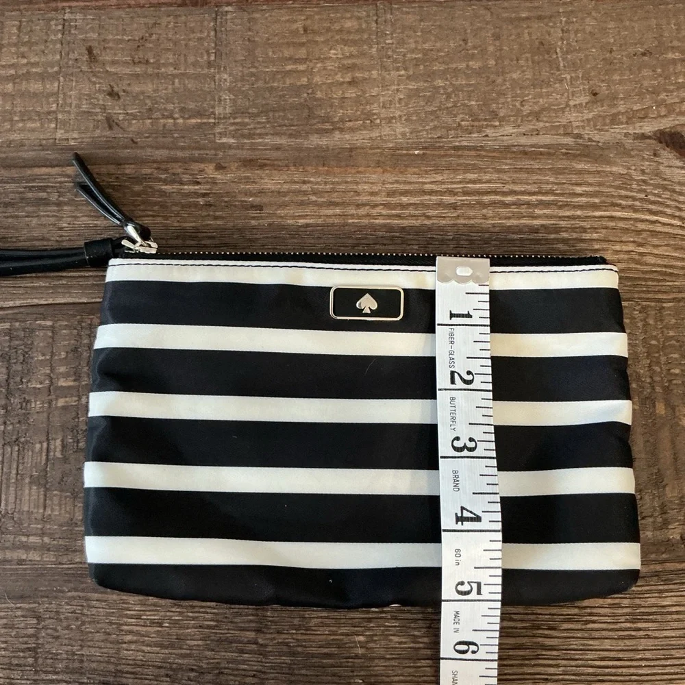 Kate Spade New York Dawn Sailing Black White Stripe Double Zip Wristlet Nylon